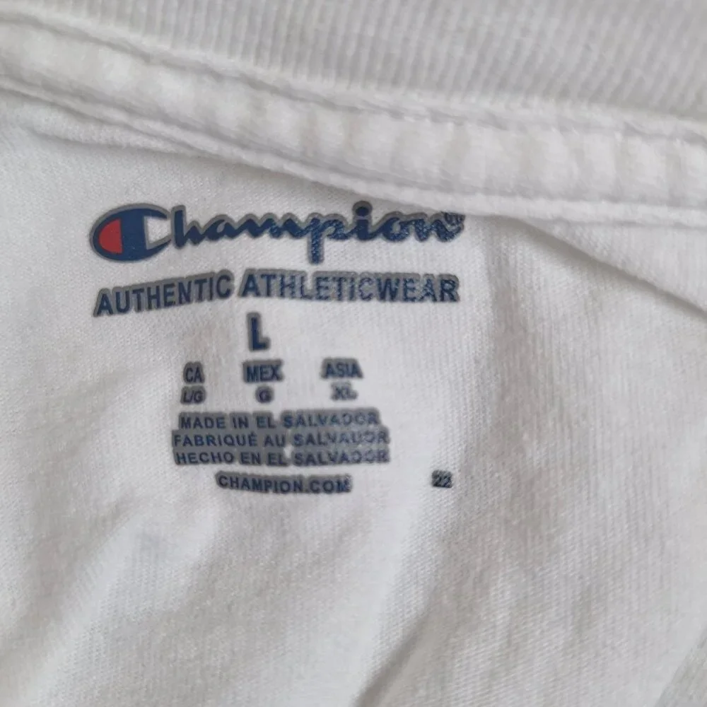 UNC Tarheel 100% Cotton short Sleeve tshirt Champion size large - Picture 4 of 6